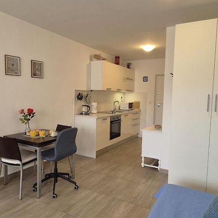 Studio Apartment Romana Split Buitenkant foto