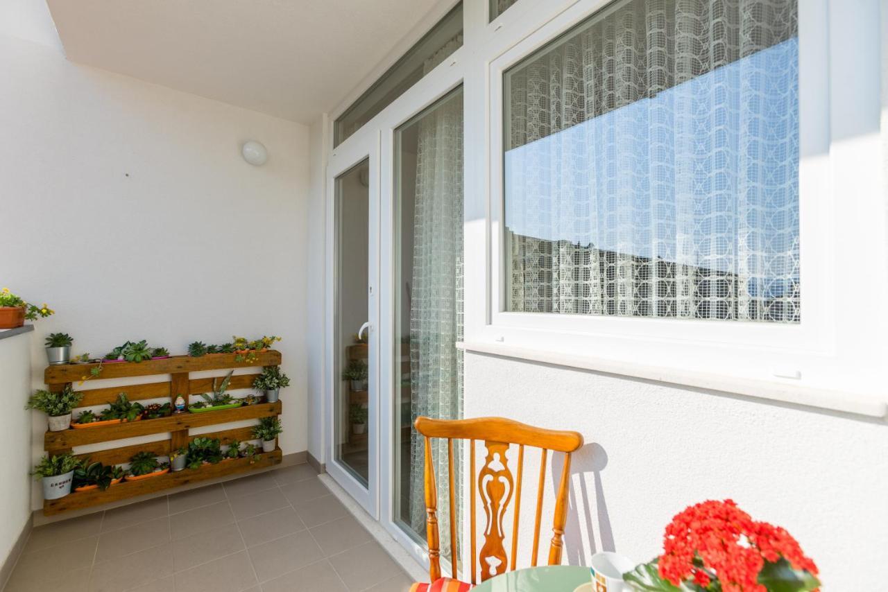 Studio Apartment Romana Split Buitenkant foto