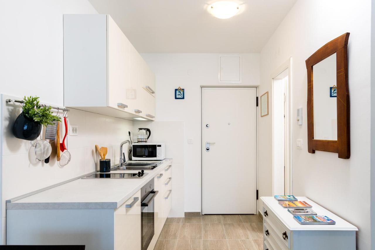 Studio Apartment Romana Split Buitenkant foto